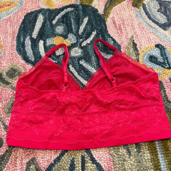 Victoria's Secret Red Lacy Bralette- Size Medium - Picture 2 of 3